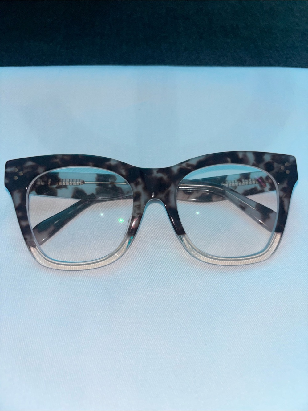 Women's Tortoiseshell Square Frames - Subtle Brown Pattern